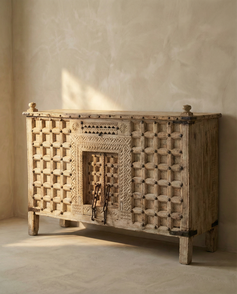 Vintage Furniture - Project Kalaā