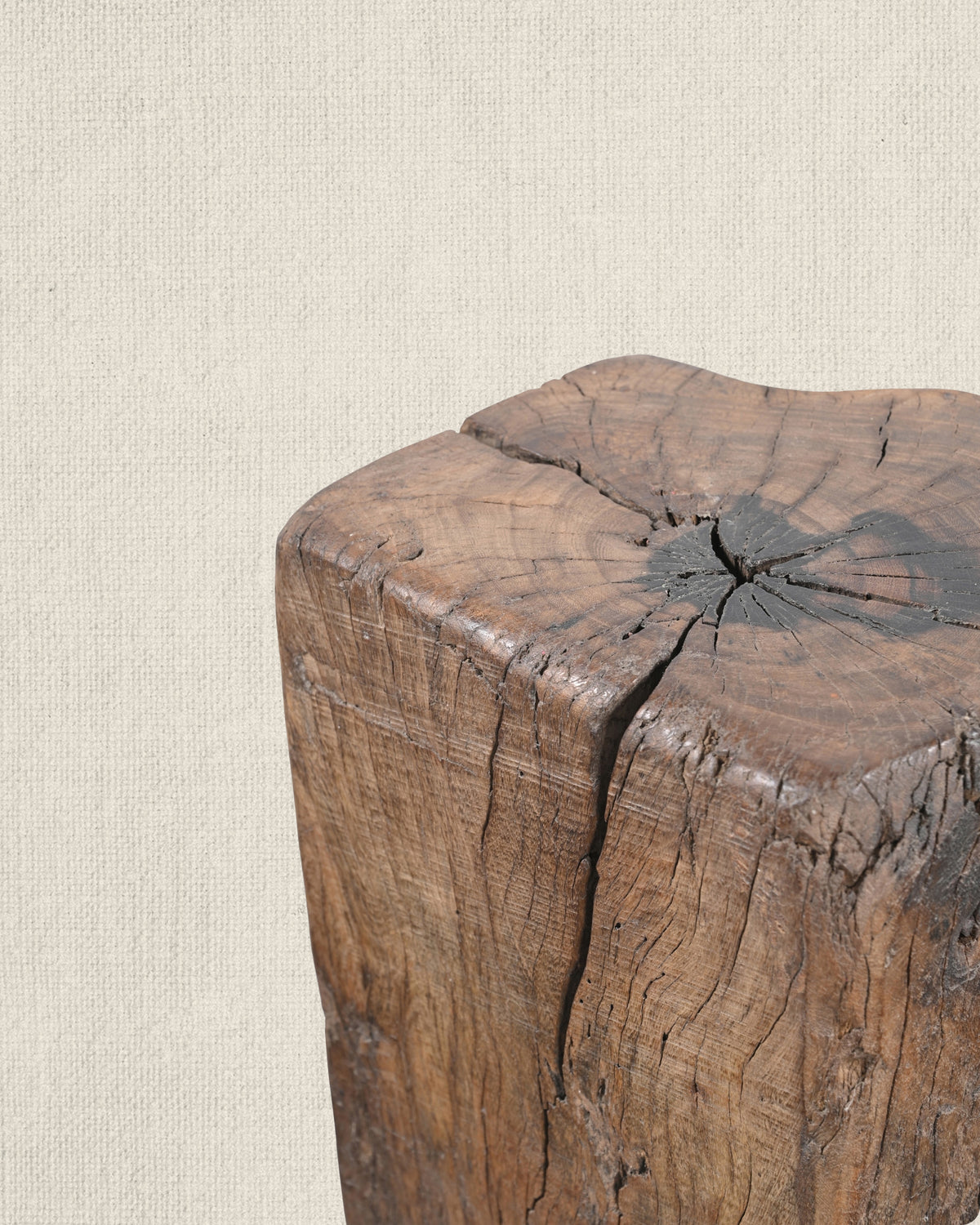 Side Table Pedestal 37"