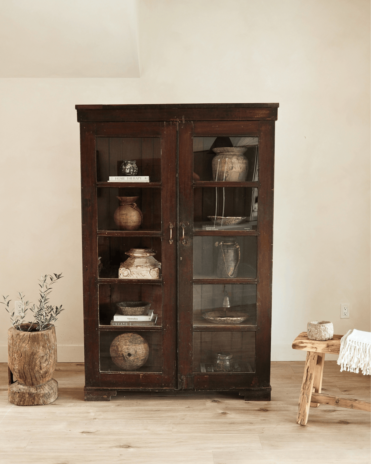 Antique Teak Wood Glass Almirah 8