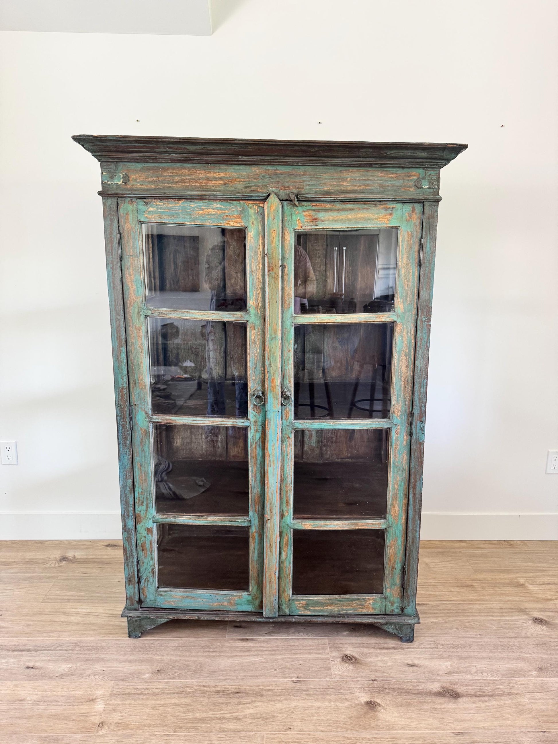 Vintage Oak Wood Cabinet