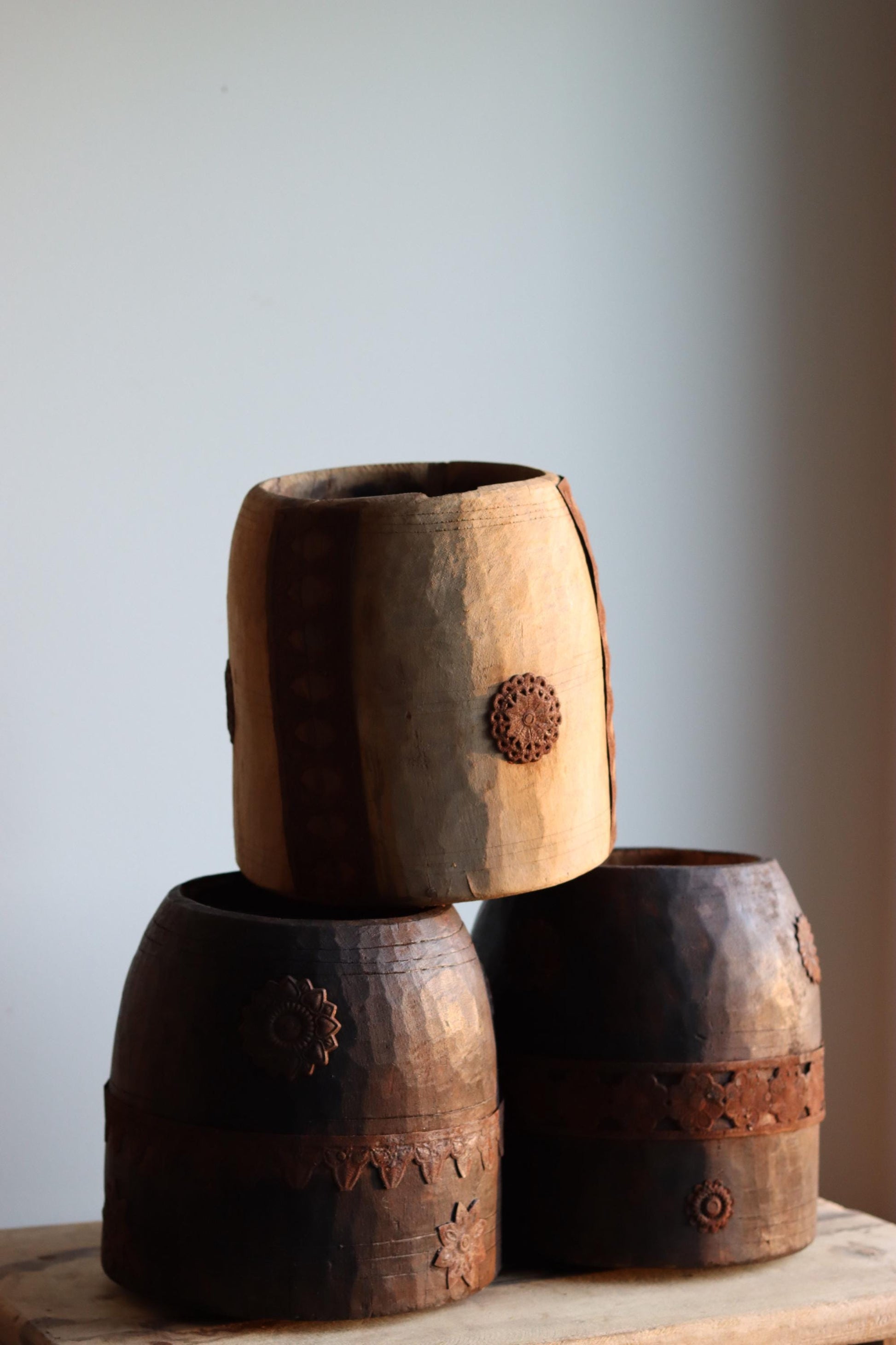 Vintage Wooden Maana Pot