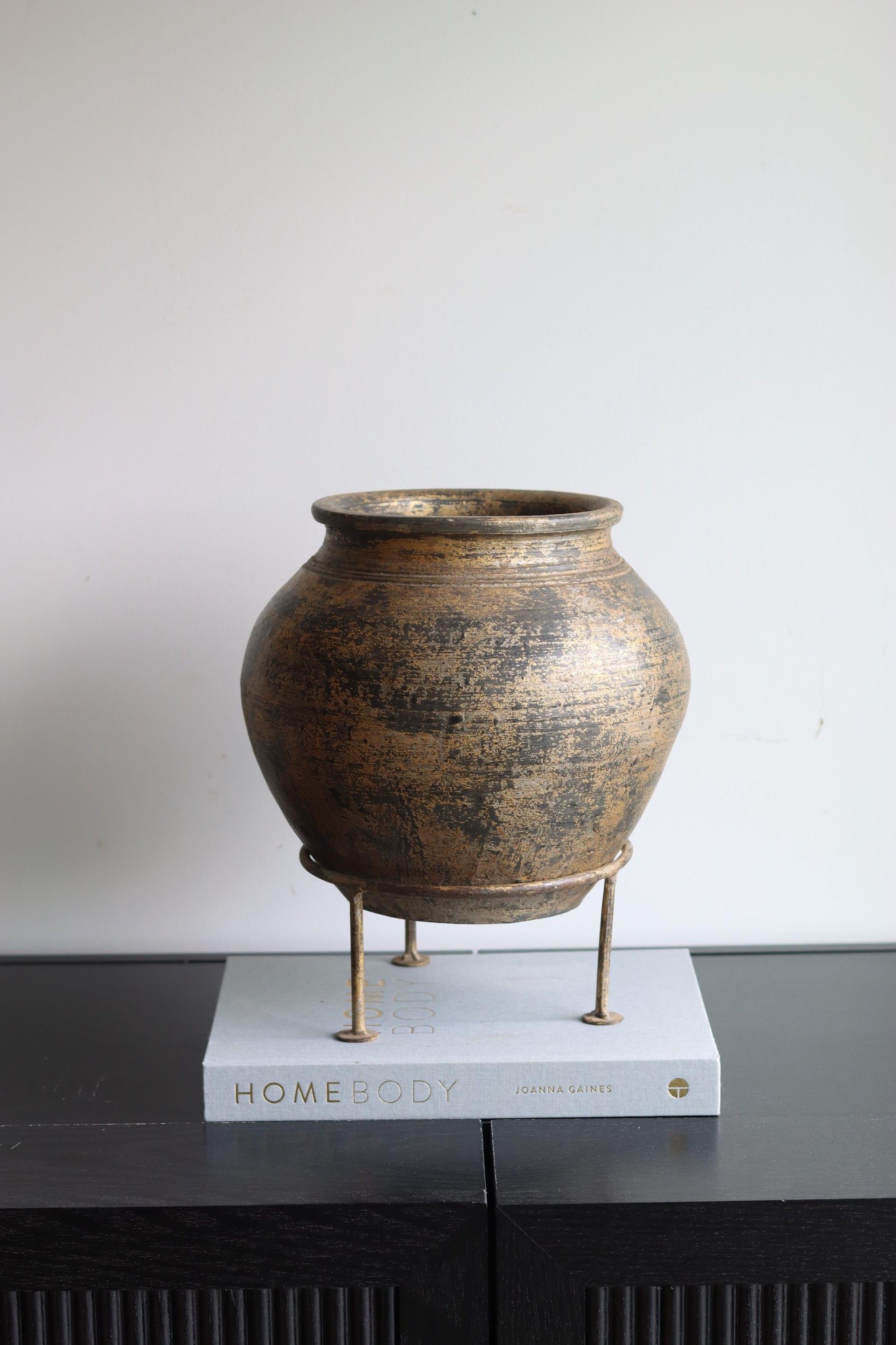 Large Clay Terracotta Pot on Stand