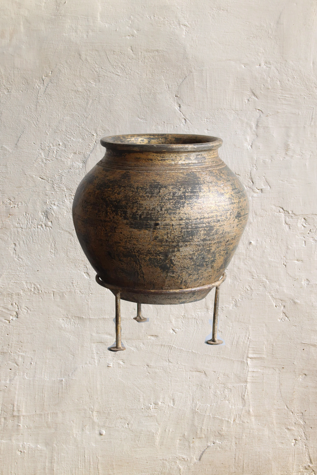 Large Clay Terracotta Pot on Stand