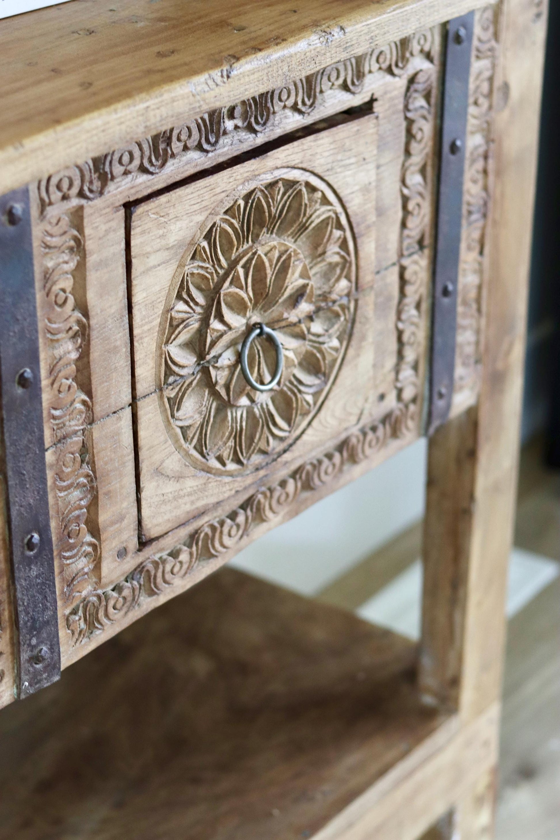 Vintage Entryway Console Table