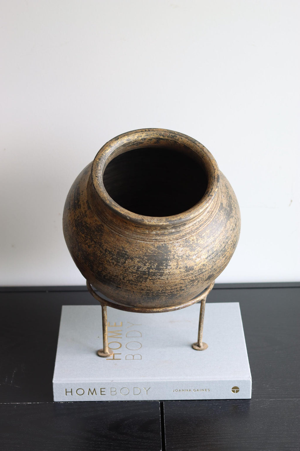 Large Clay Terracotta Pot on Stand