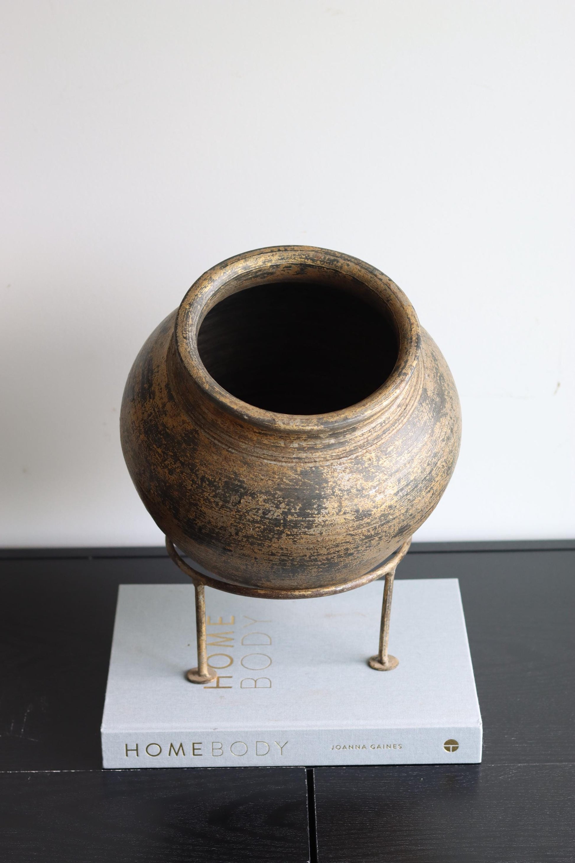 Large Clay Terracotta Pot on Stand