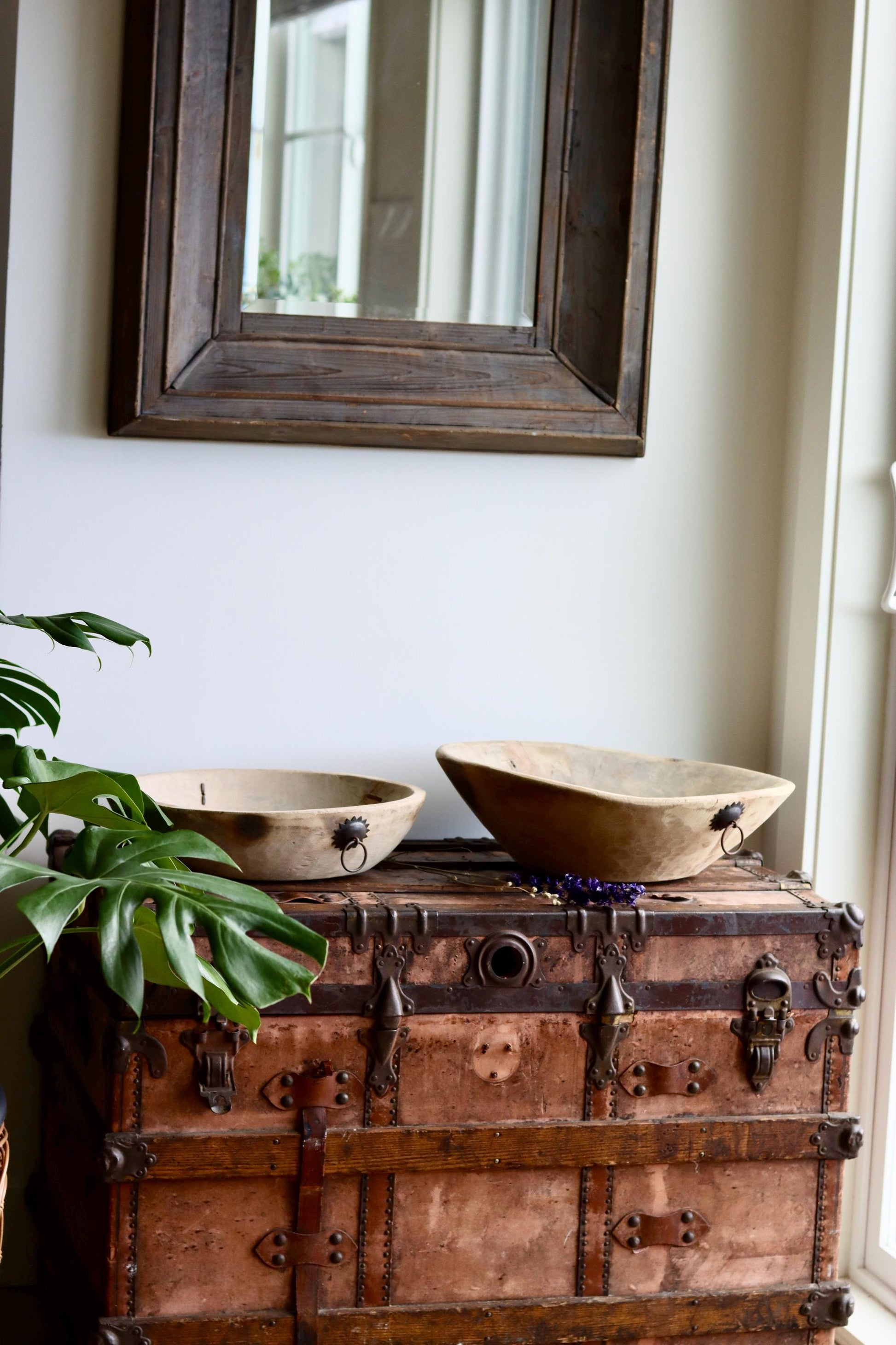 Vintage Wooden Parat Bowl