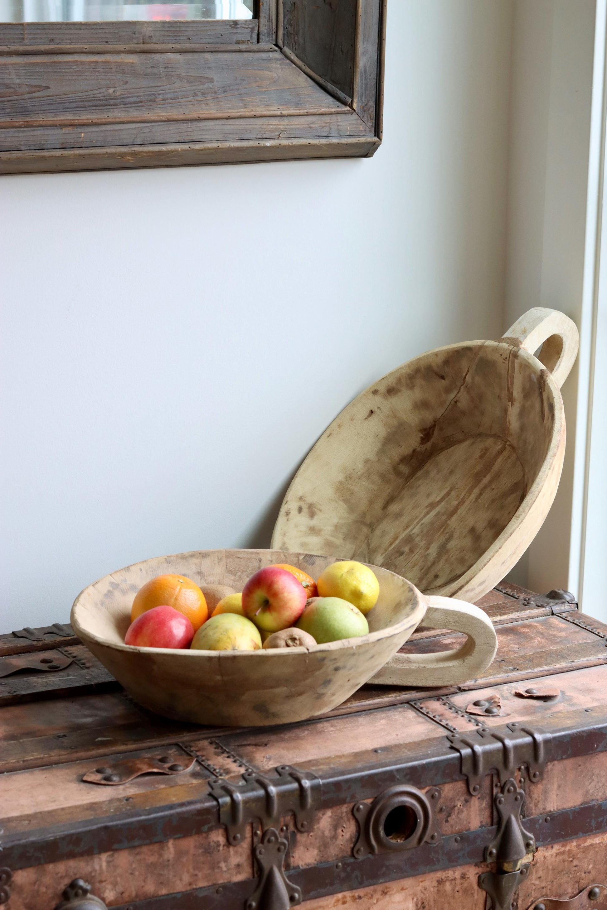 Wooden Vintage One Handle Tray (Parat) Bowl - Reclaimed and Rare Object (Assorted) | Wooden Bowl Rustic Vintage Parat Tray