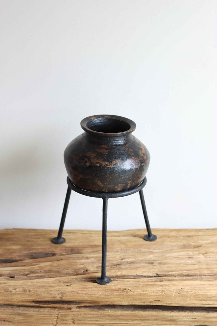 Medium Vintage Indian Clay Pot wd Stand , Rustic Pottery Vessels, Rustic Karnataka Terracotta Pot , Farmhouse Decor,  Antique Earthen Vessel