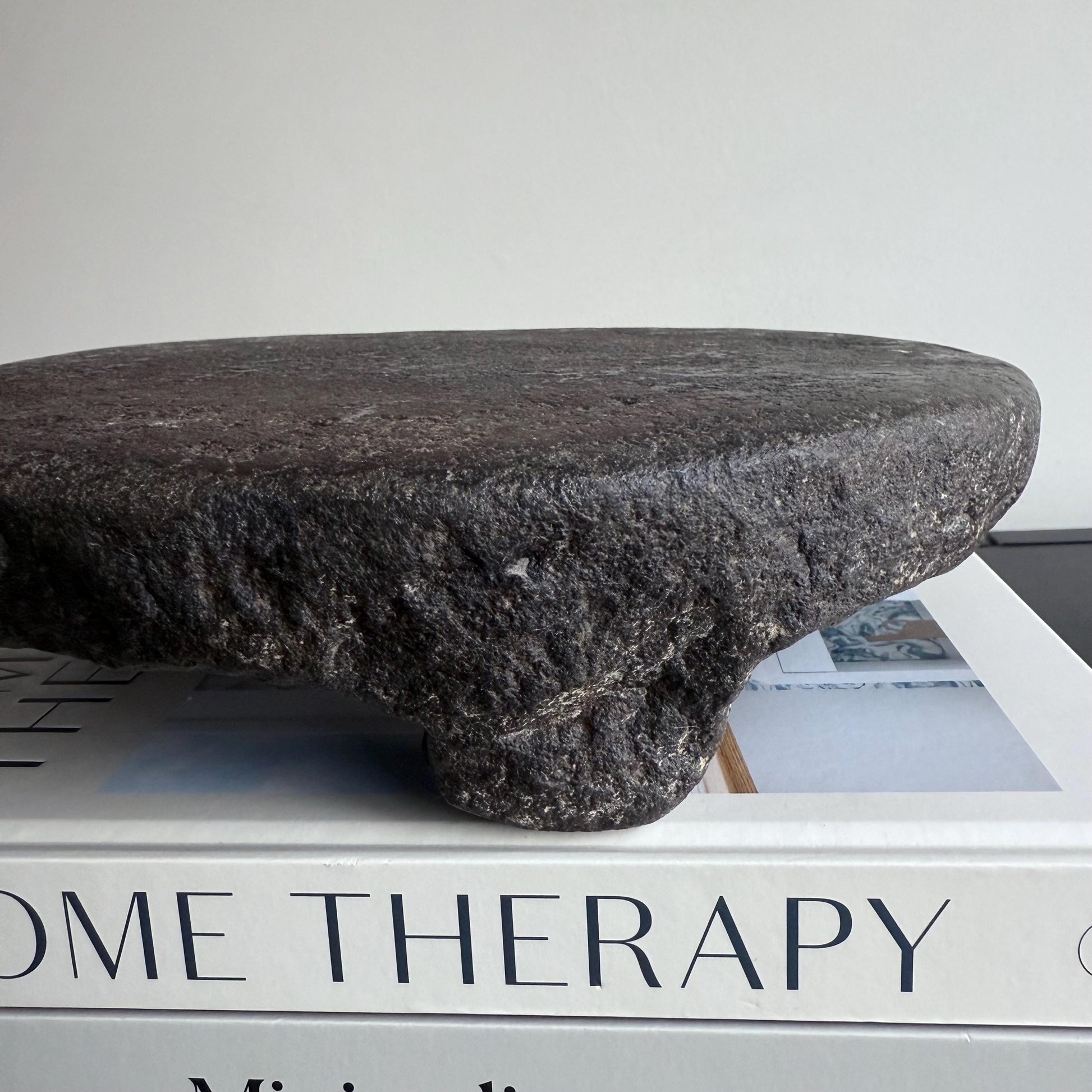 Vintage Stone Chapati Riser 9"