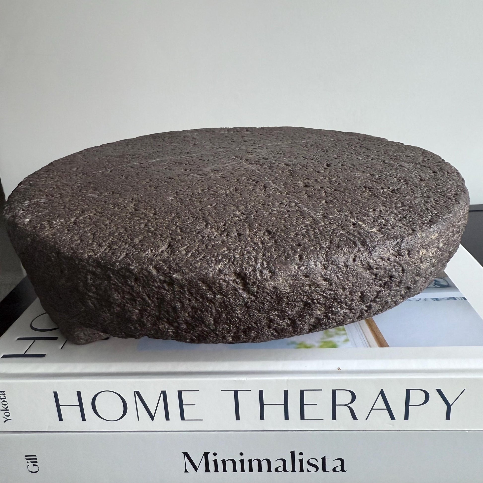 Vintage Stone Chapati Riser 9.2