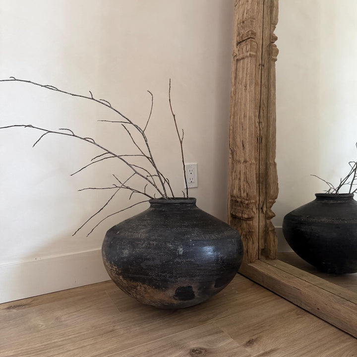 XL Rustic Vintage Clay Pot with Stand - Project Kalaā