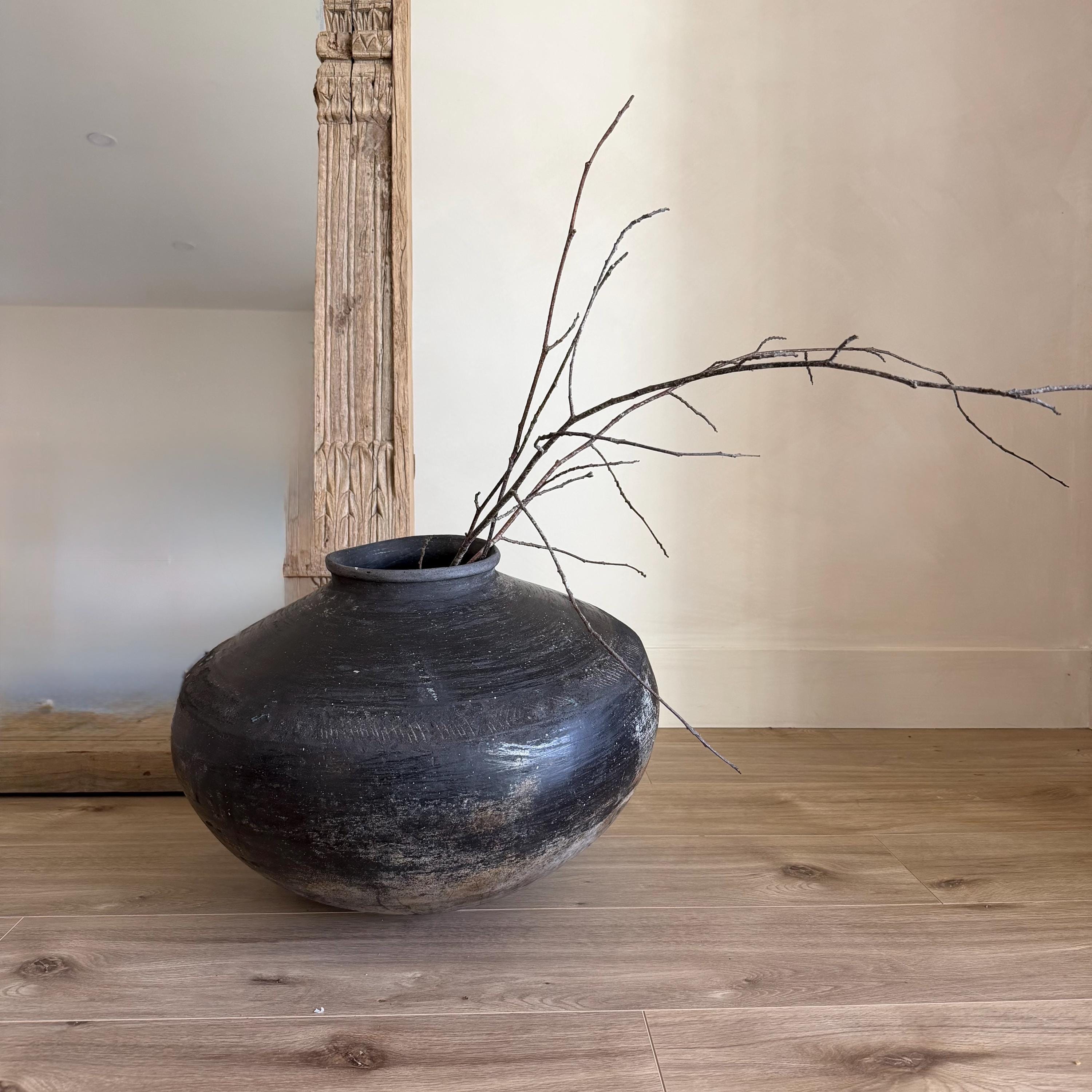 XL Rustic Vintage Clay Pot with Stand - Project Kalaā