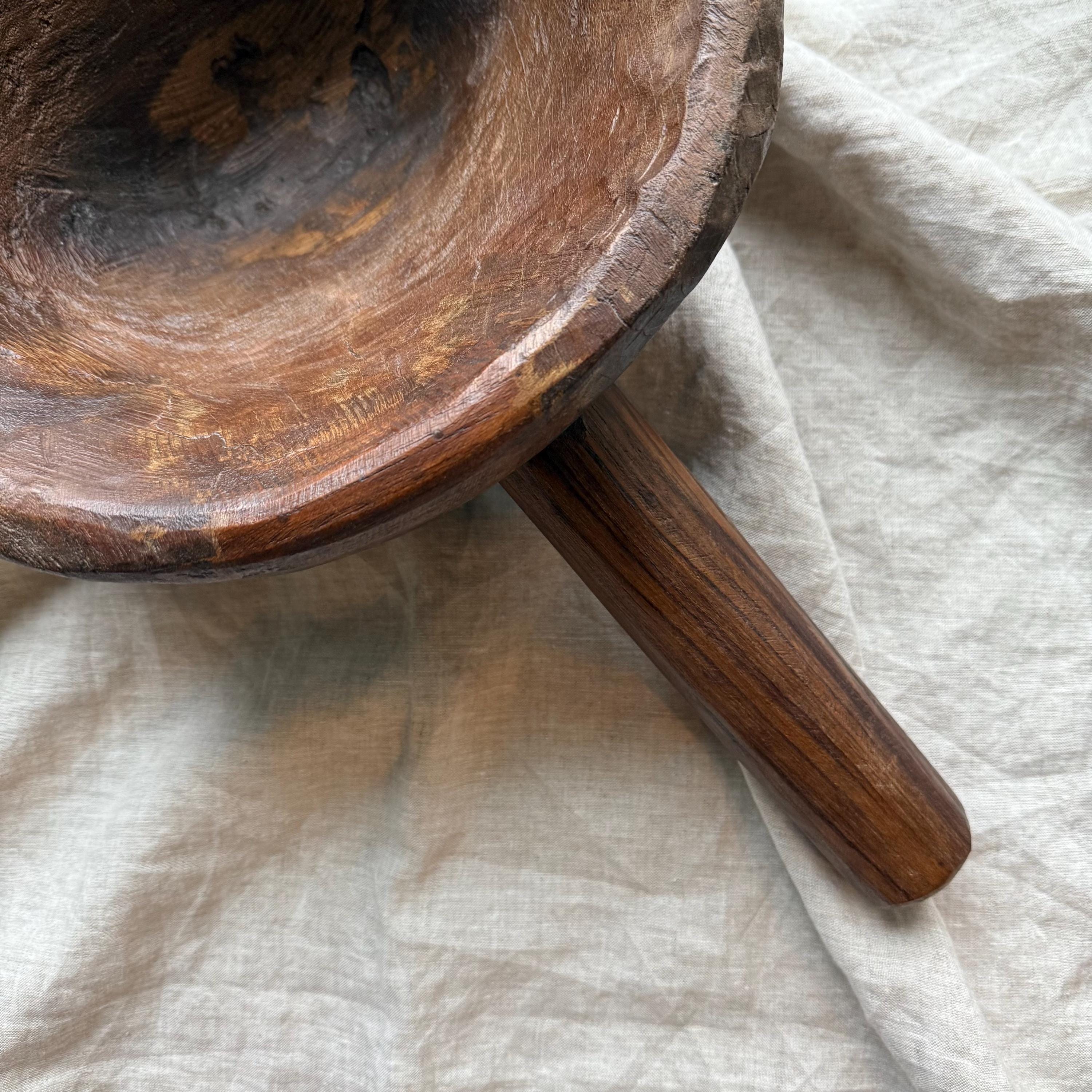 Antique Hand Carved Wooden Mortar with handle - Project Kalaā