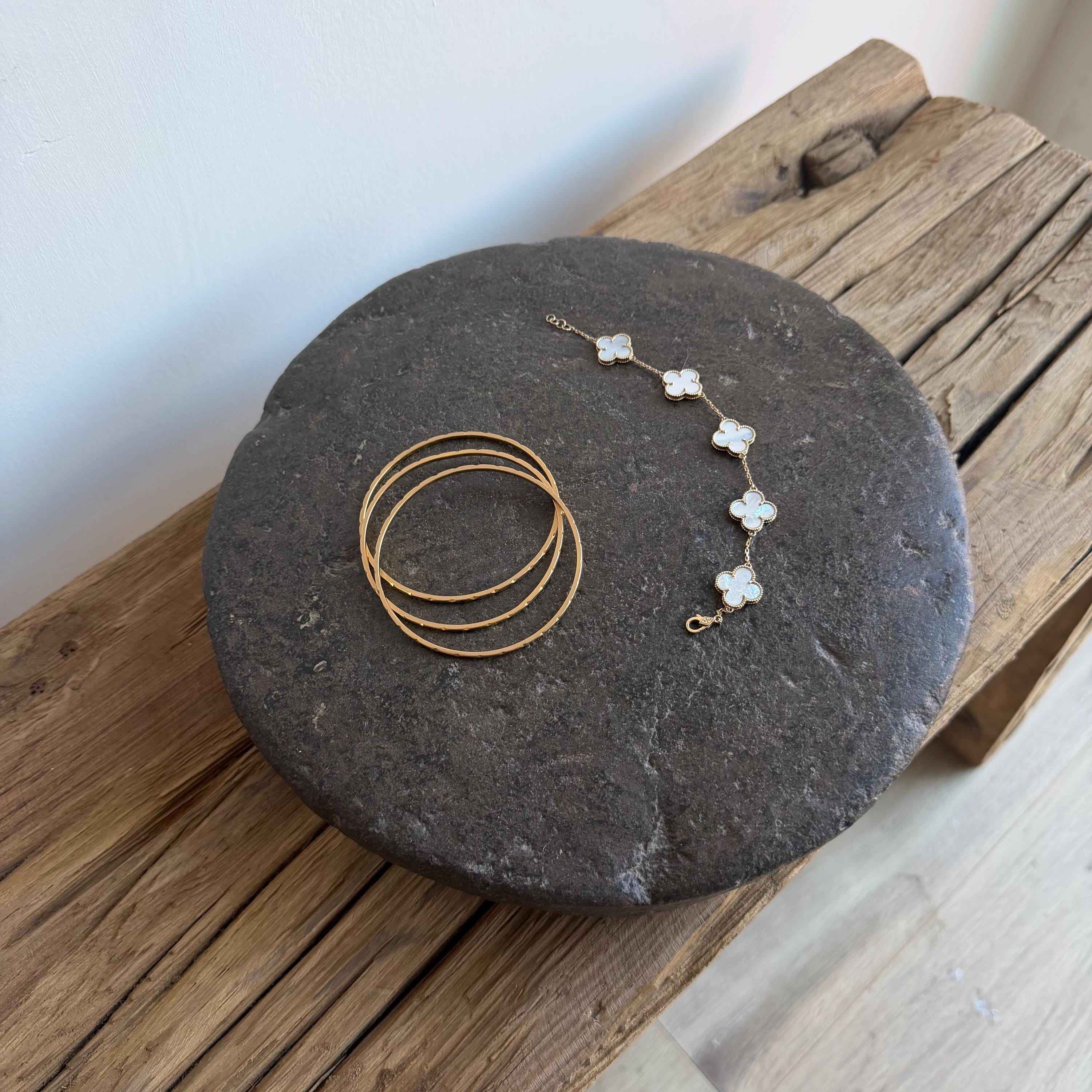 Vintage Stone Chapati Riser 10"