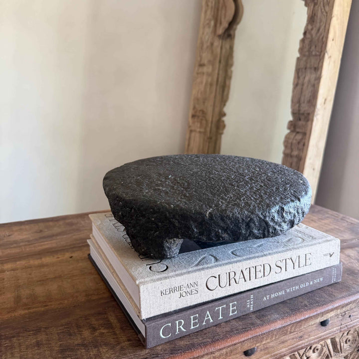 Vintage Stone Chapati Riser 10"