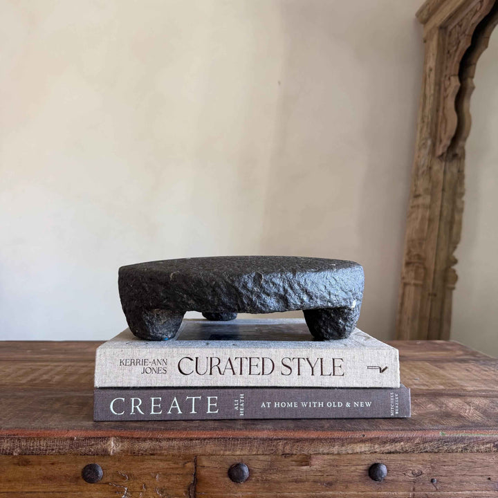 Vintage Stone Chapati Riser 10"