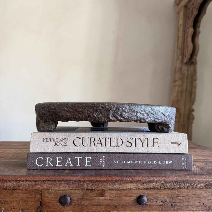 Vintage Stone Chapati Riser 11"