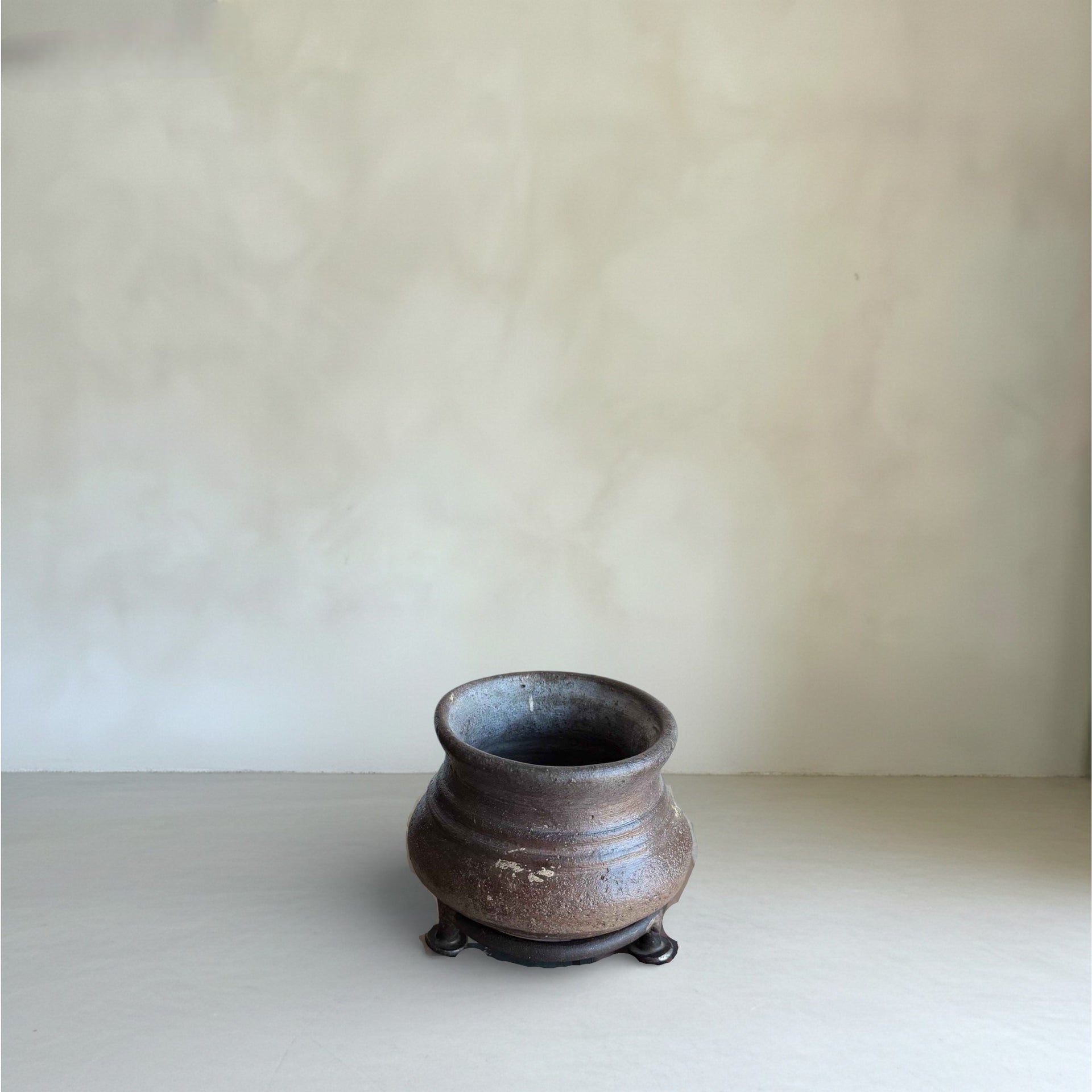 Mini Clay Pot 2