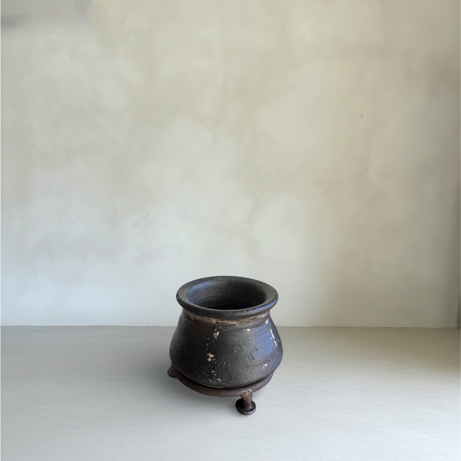 Mini Clay Pot 10