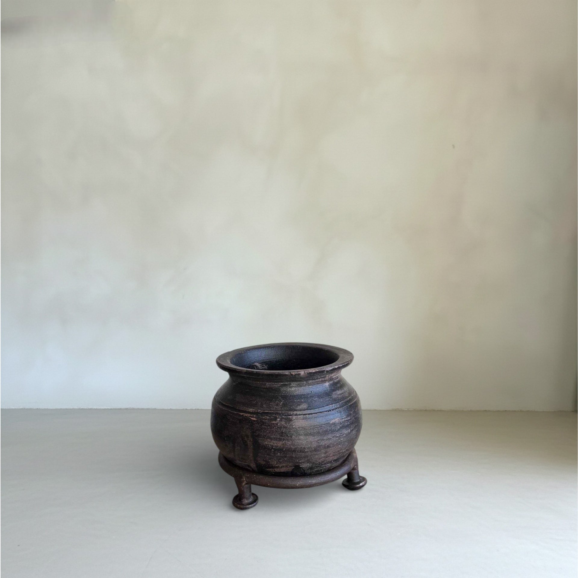 Mini Clay Pot 13