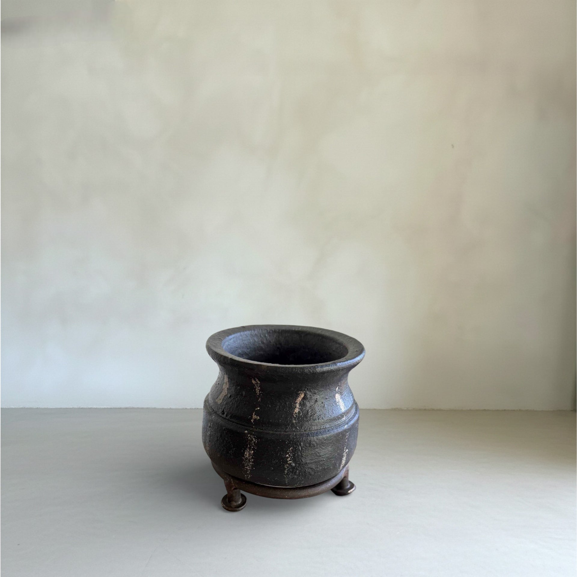 Mini Clay Pot 15