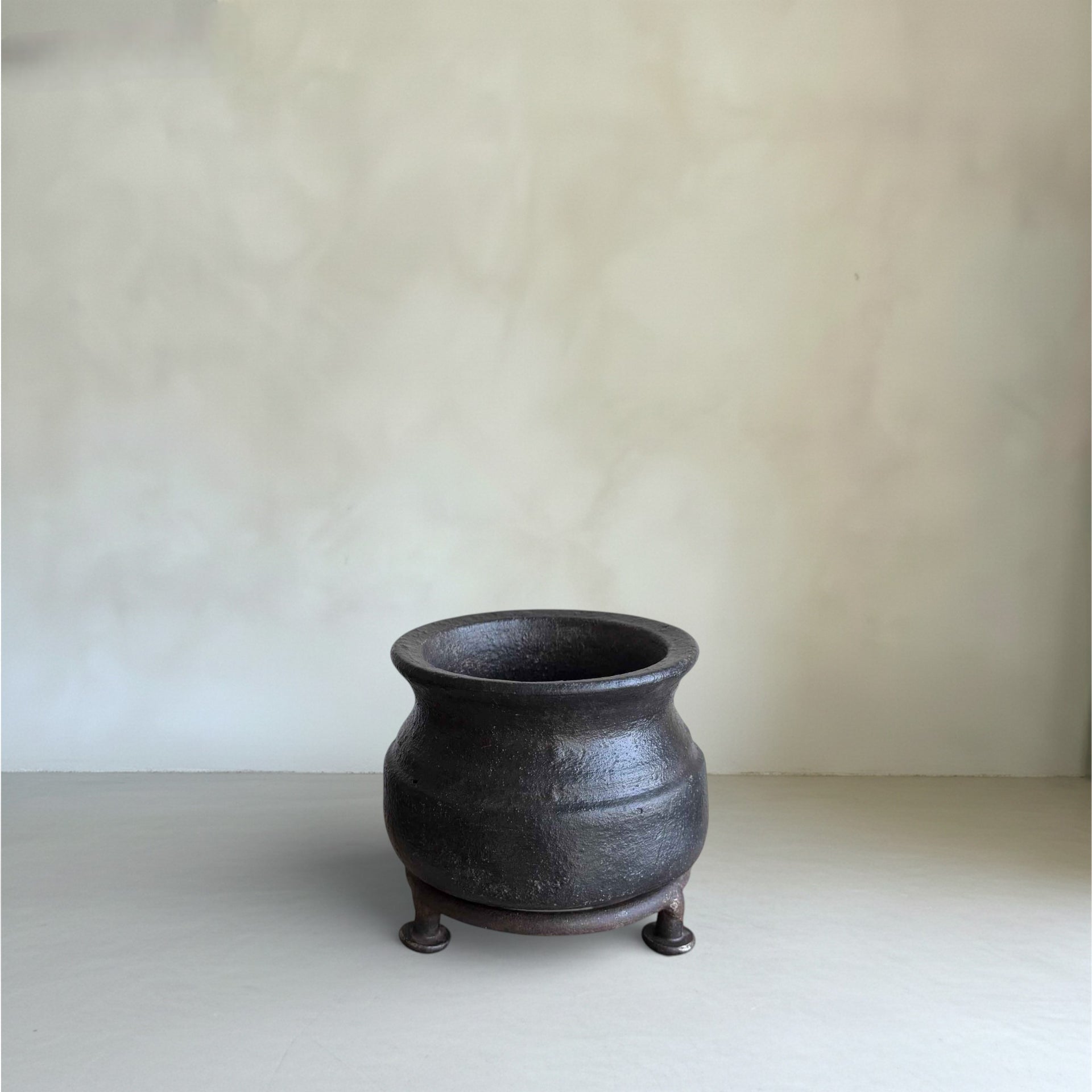 Mini Clay Pot 19