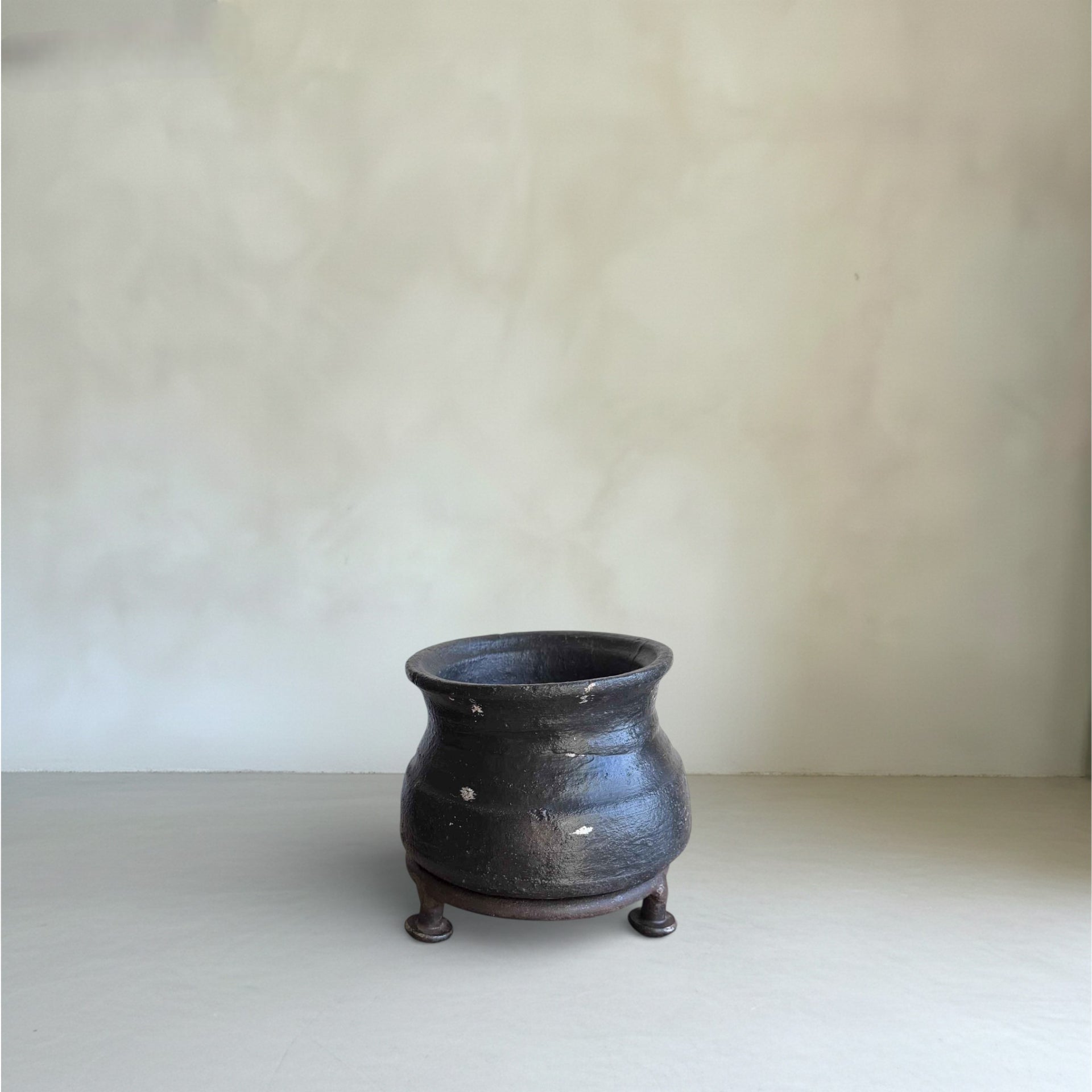 Mini Clay Pot 21