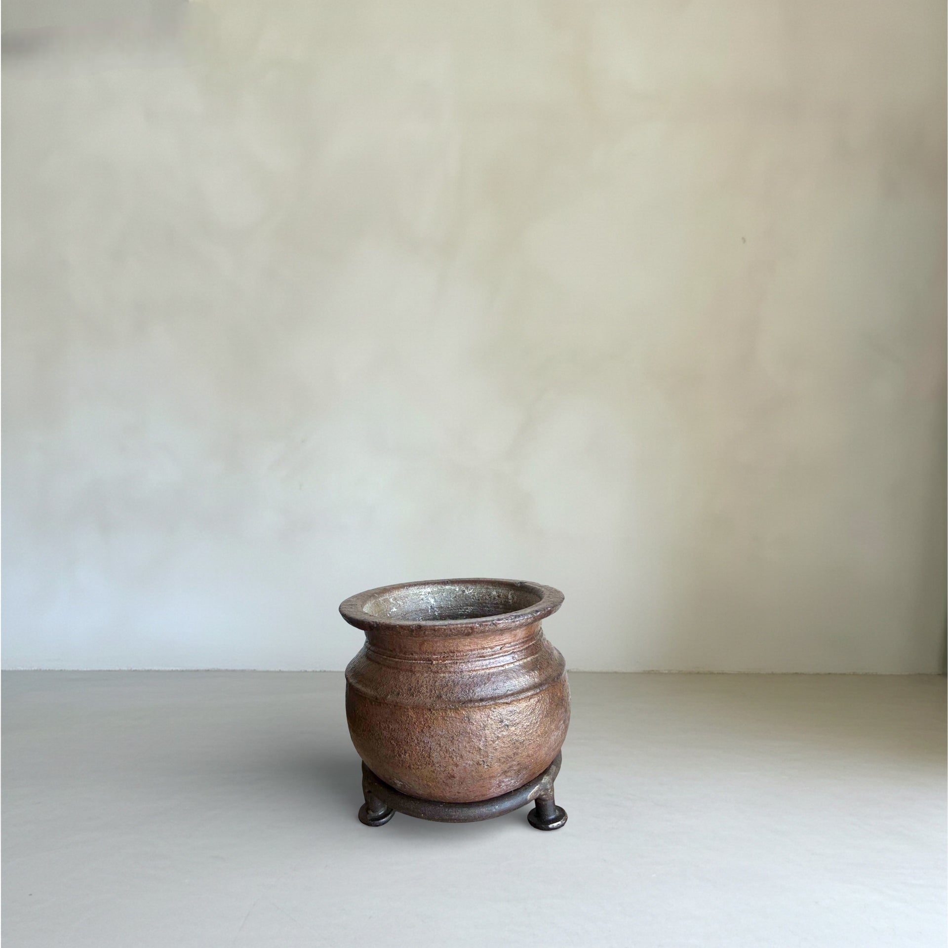Mini Clay Pot 1