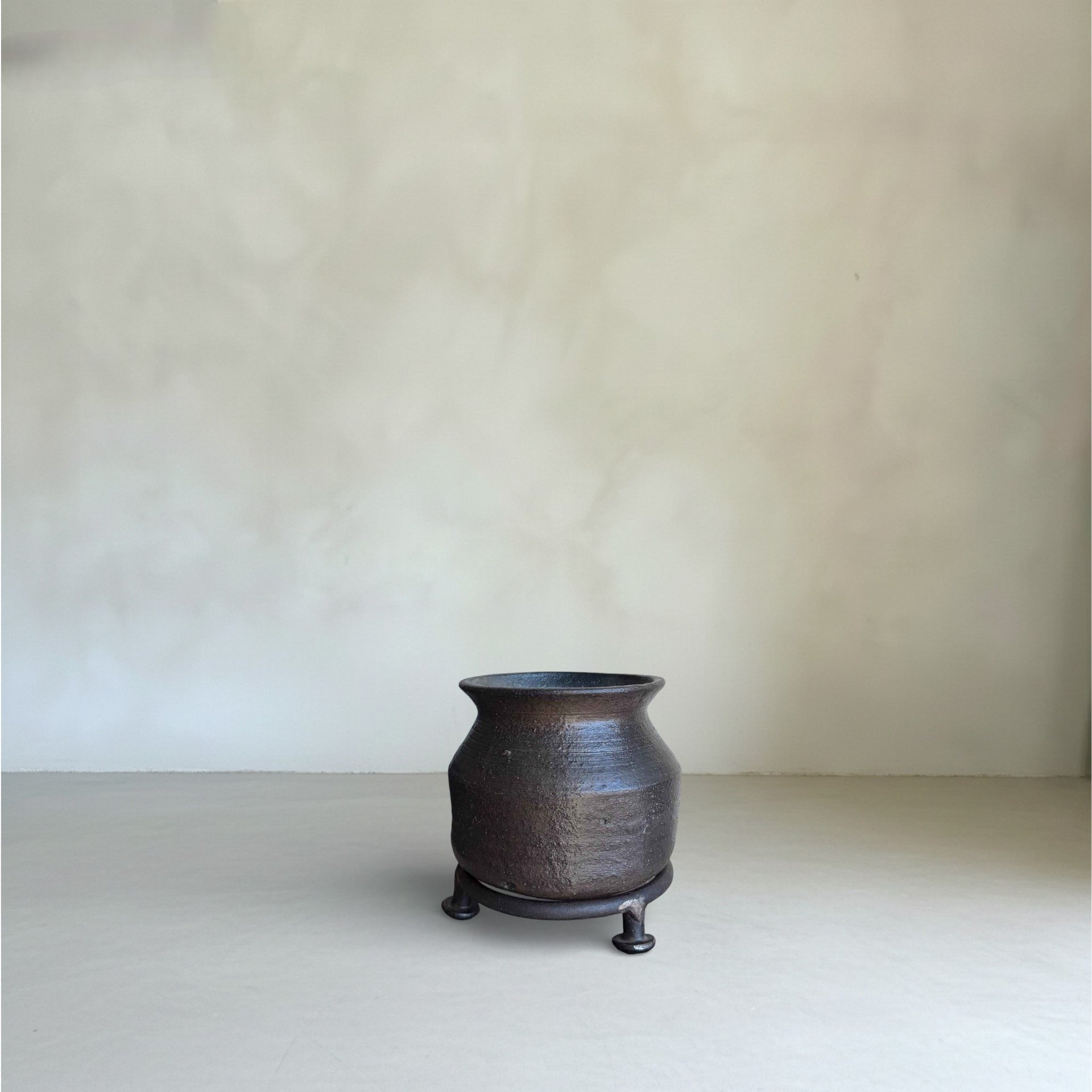 Mini Clay Pot 6