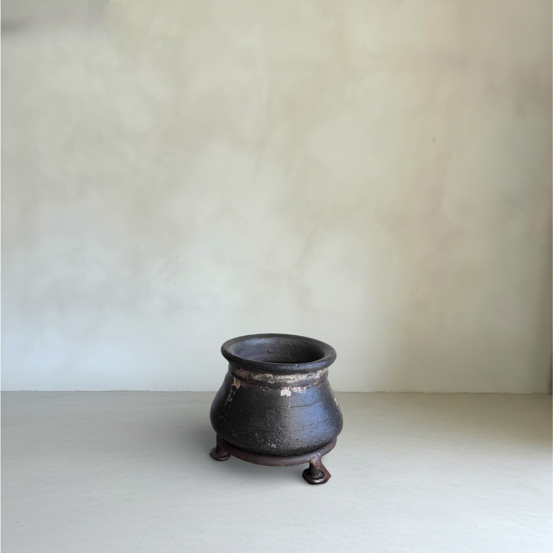 Mini Clay Pot 10