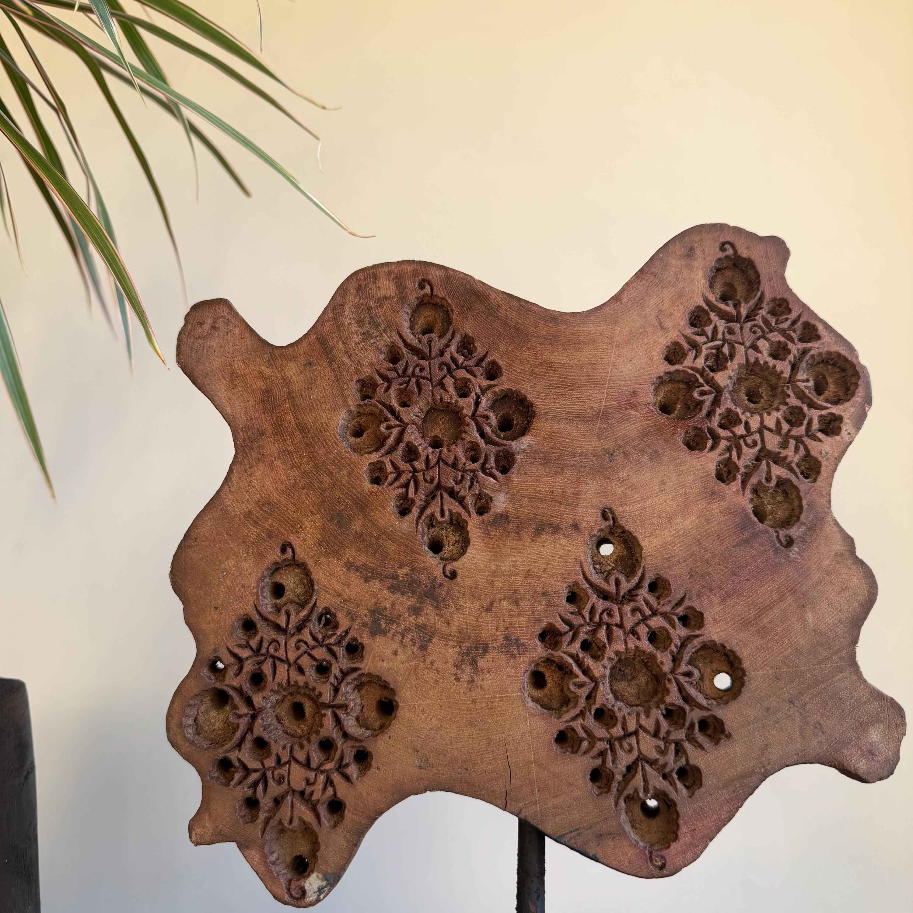 Vintage Wooden Printing Stamp on Iron Stand, Fabric/Textile Print Tool