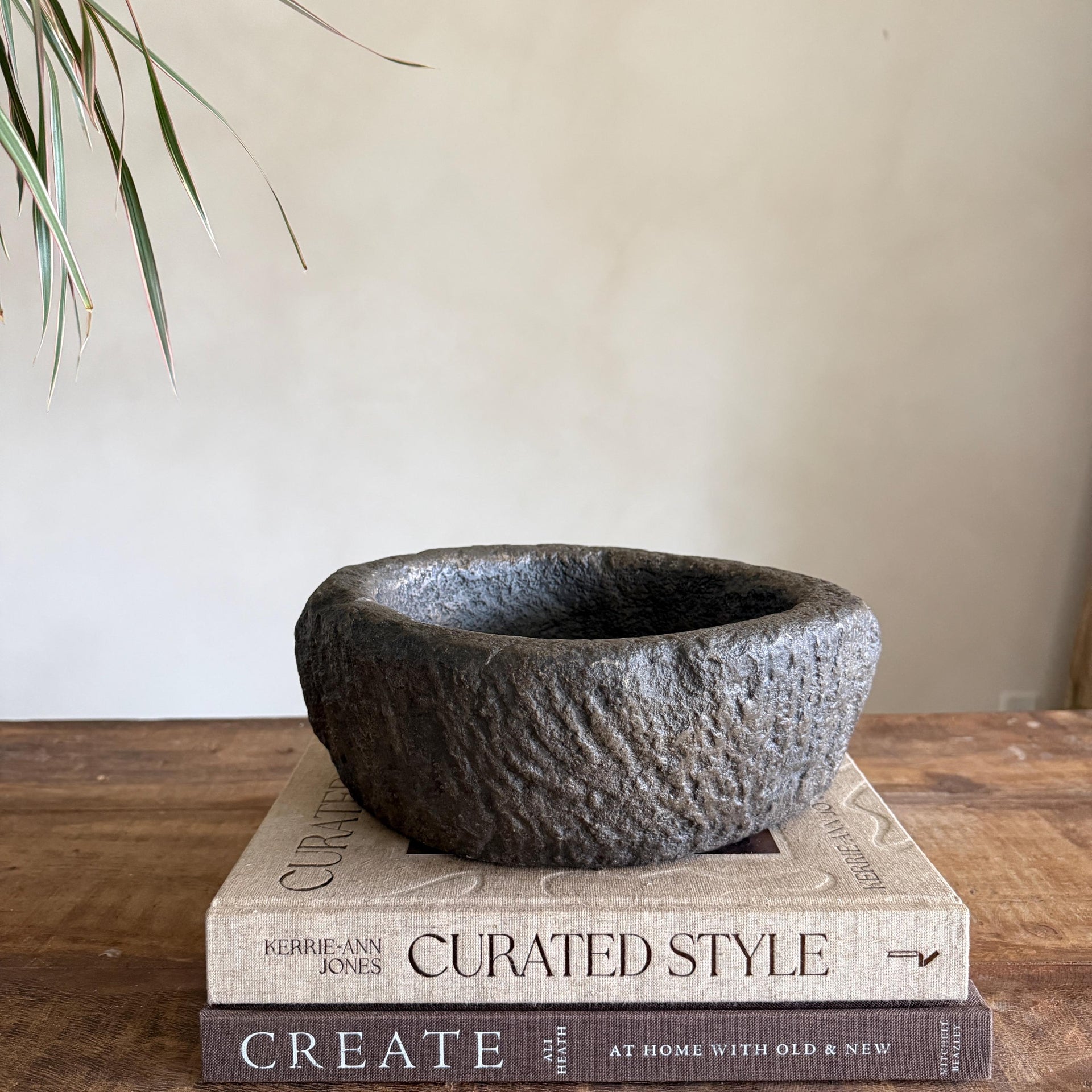 Stone Mortar Planter 32