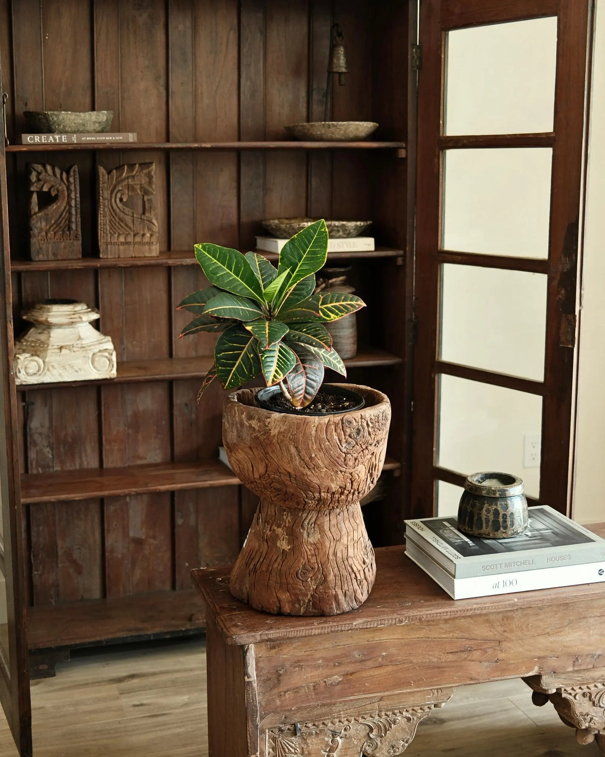Vintage Teak Ukhali 15.5"